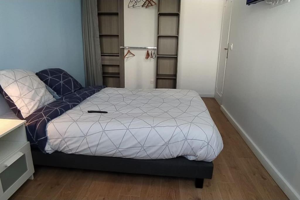 Parisian Cosy Flat With Balcony Apartman Argenteuil Kültér fotó